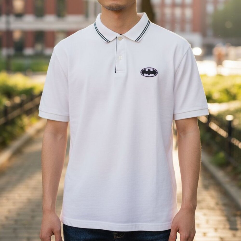 Vintage BATMAN POLO Warner Bros Store Ivory Short Sleeve Shirt